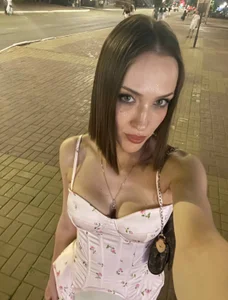 FreedaRongo Public Pic