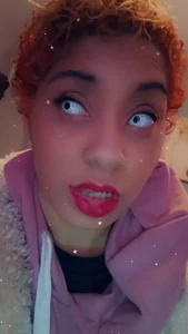 velvetvixen420 Public Pic 2