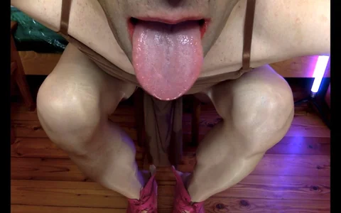 HandsomeAlfie In a transparent dress and nylon tights, in sexy lingerie💃👙👄 Pic