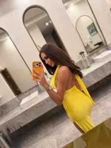 EllenKarter Yellow dress 🤩 Pic 3