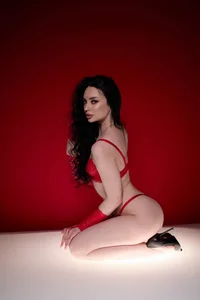 strong od Goddess_Assi  2 snímek