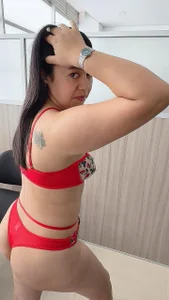 Public od Violeta-Stationery_7  snímek