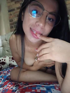 KiaraGoldenX Public Εικόνα 3