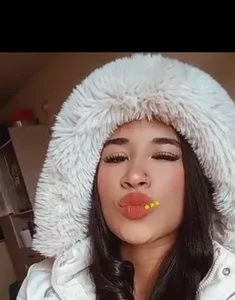 Ashly_Vera7 Public Pic 5