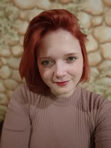 FloraRass She's dyed her hair again Fotka