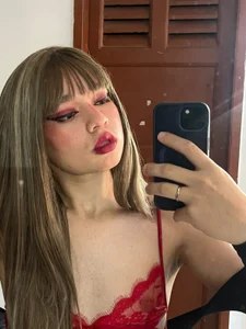 hungry of u de cordelia_vamp  2 Imagens