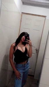 KamiYOscar Public Pic 4