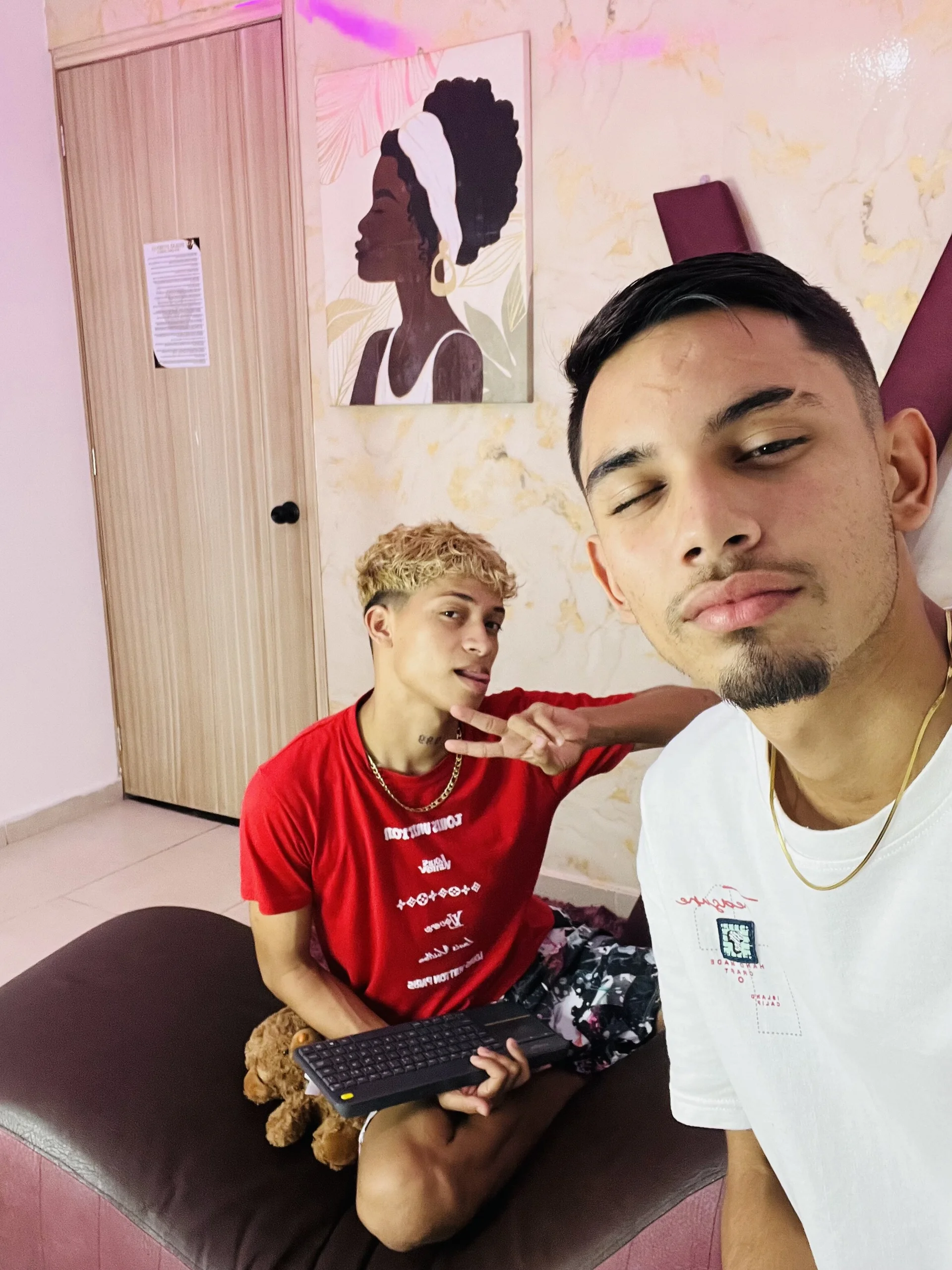 BOYS OF THE RED EMPIRE ♥️😻 de EMPIRE_BOYS1  Imagens