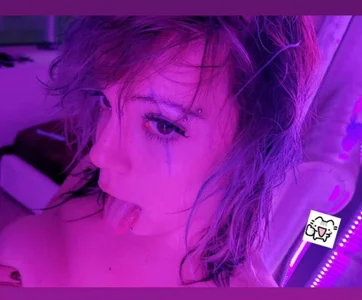 EmoCunt's Sneak Peaks ;3 Hungry enough? Sex Photo 2