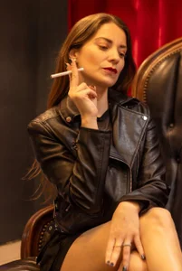 Bad Habits 😈 od natashakinski  snímek