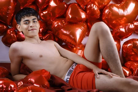 Yef_Thin HAPPY SAN VALENTIN🥵😈🍷🥰💕 Pic 8