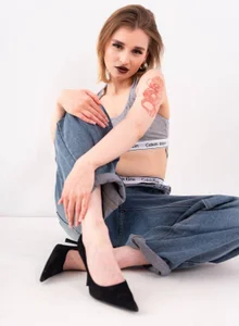 DelanaHenter Photo session just for you Pic 2