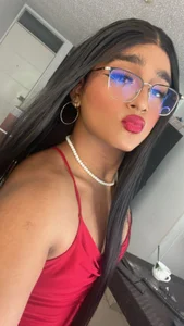 red lady de Karla_Dior7  4 photos