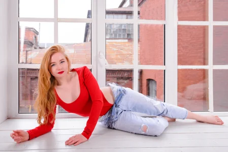 RheaSky in red🌹 Poză 5