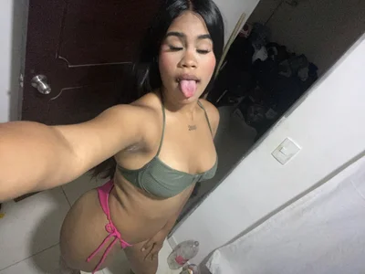 Isis_sexy79 Echa un vistazo Hình 3