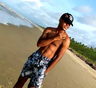 LeoApolo21 Public Immagine  2