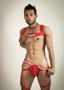 Max_Conor1: ON JOCKSTRAPS RED ( 2 фото)