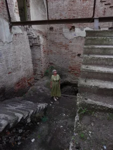 roxana_brooks You can find an interesting woman in interesting place Poză 9