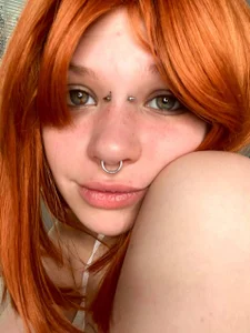 MeowMixerのRed Fox🦊の 2枚の写真