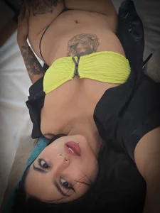 Public de Zoee_Kravitz  2 Imagens