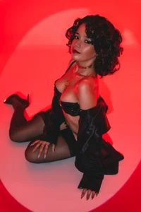 MhiaCorleone Your divine queen Foto 4