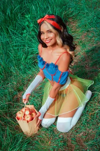 SunnyPage Snow White 🍎 Pic 4