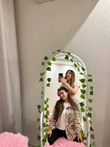 EarleneGoreham two beauties🥰😍 Pic 2