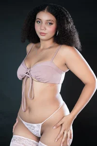 BrianaLane I am your sexy girl! 🩷 Pic