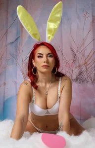 zzoe_ Hidden gift 💋🐰 Pic 3