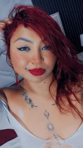 Halleyrosse You love watching me push my limits, don’t you? 🥒🔥🤤 Pic 5