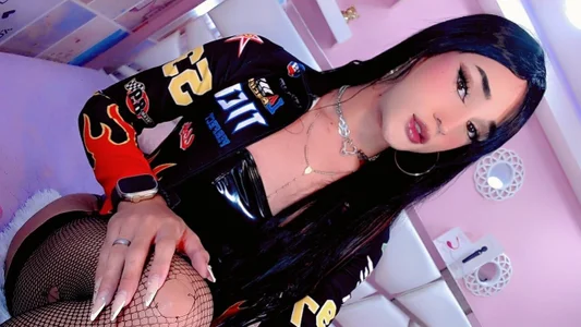 Ariia-janeeのCute girl💘❤の 3枚の写真