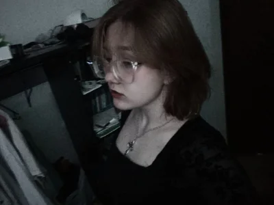 Dark Room Secrets de VelouraMuse  2 Imagens