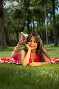 naughty_girl_4u a casual and sexy guy Pic 8