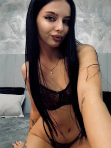 EvaBloomm Public Pic 7