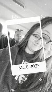 TurtleLady420 Pictures of me and Goat 💙🧡 Billede 5