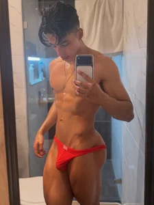 Troye_Williams 😈 Foto 2