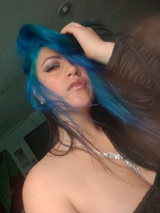 Who wants to be naughty with me tonight? 😏 od scarleth_blue  snímek