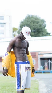 mike_wallaceのLittle temptationの 3枚の写真