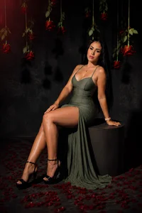 mia_isabell20 Emerald Queen 🌹 slika