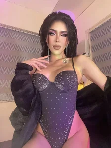 Premium_Womanhoodの💋❤️の 2枚の写真