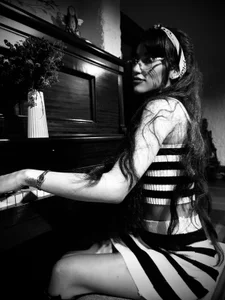 Rouse_Monroe piano lessons Kuva 2