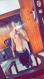 jordansmitths_ fit صورة واحدة|jordansmitths_ fit صورتان|jordansmitths_ fit  صور|jordansmitths_ fit  صورة