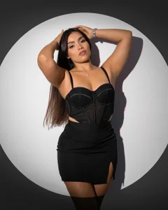 sarita_bigbooty_ Lights, camera and action 📸 รูป  3