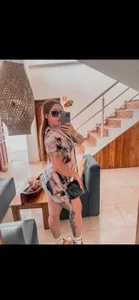 Mariana_Castro9 Happy 🌊🏖️🌇 Pic 2