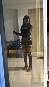 chloesagee Public Εικόνα