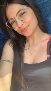Alexa_Zc Public Pic 3