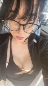 LiliEvil69 Public Pic 7