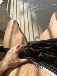 Hot Cortesia🔥 de magno_reyes  5 Imagens