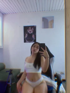 Rayne_cami Public Pic