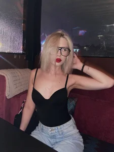 Qwindari1 Public Pic